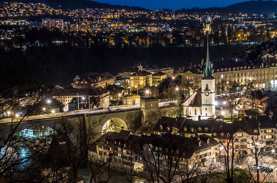 Bern, Szwajcaria nocą
