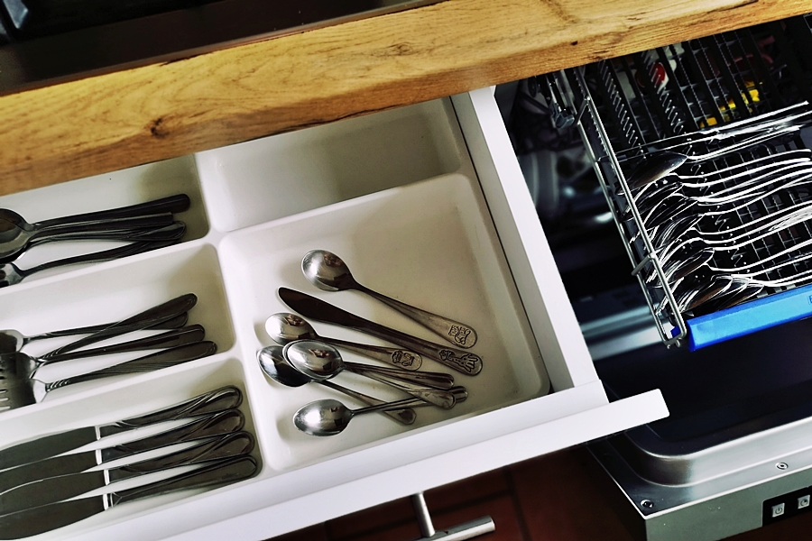 Zmywarka wolnostojaca recenzja ZWM_426IES